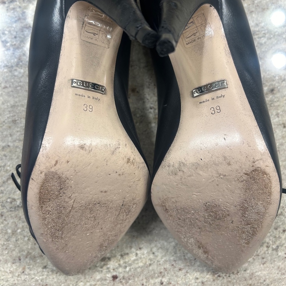 Authentic GUCCI Black Nappa Charlotte Bow Pumps - Picture 8 of 8